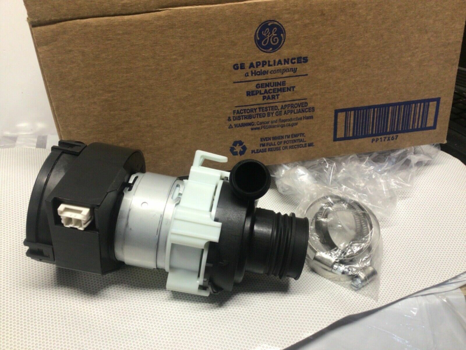 New OEM Genuine WD26x23258 GE Dishwasher Pump Wash Main Motor With Clamps